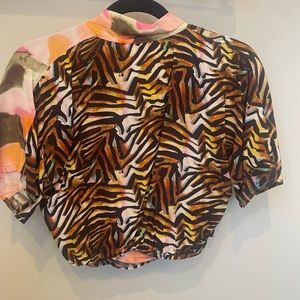 French Connection short sleeve top, multicolored